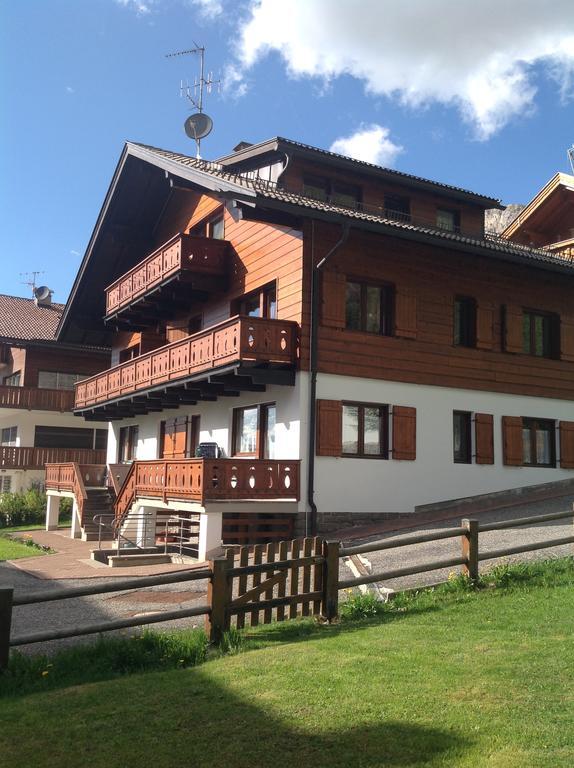 Appartamenti Chedul Selva di Val Gardena Ngoại thất bức ảnh